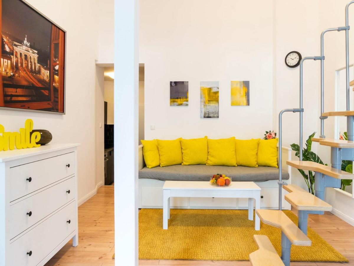 Spacious Loft Style Apartment In Berlin Willmersdorf Exterior foto